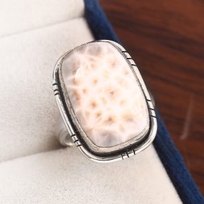 Natrolite (Pink Larimar) Size US 7 925 Sterling Silver Ring (RS17-137)