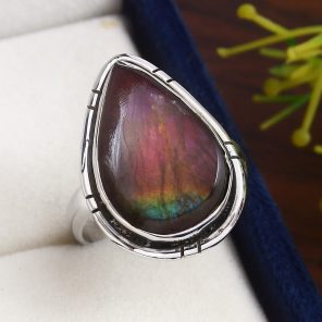 Purple labradorite Size US 8 925 Sterling Silver Ring (RS10-245)