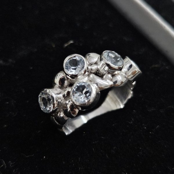 Blue Topaz 925 Sterling Silver Ring (REXT60-84)