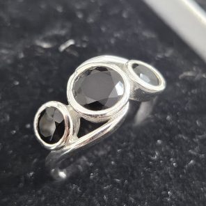 Black Onyx 925 Sterling Silver Ring (REXT60-89)