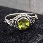 Dainty Peridot 925 Sterling Silver Ring (RS30-195)