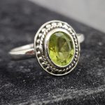 Dainty Peridot 925 Sterling Silver Ring (RS30-191)