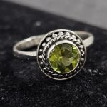 Dainty Peridot 925 Sterling Silver Ring (RS30-190)