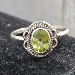 Dainty Peridot 925 Sterling Silver Ring (RS30-176)