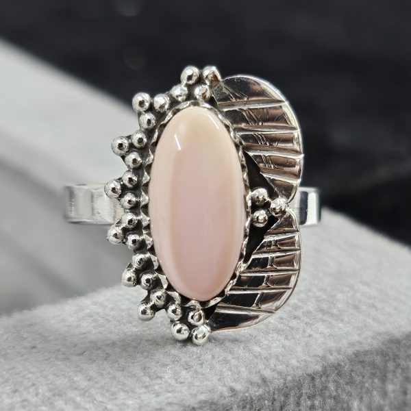 Pink Queen Conch Shell Southwest Style 925 Sterling Silver Ring (REXT1-2)
