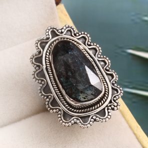 Teal Kyanite Size US 7 925 Sterling Silver Ring (RS56-16)