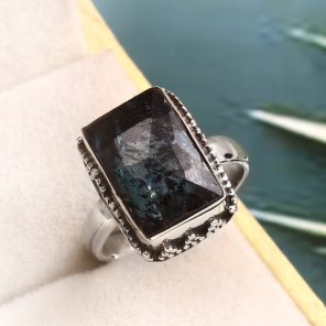 Teal Kyanite Size US 6 925 Sterling Silver Ring (RS56-5)
