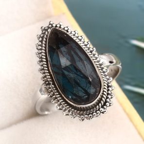 Teal Kyanite Size US 8 925 Sterling Silver Ring (RS56-29)