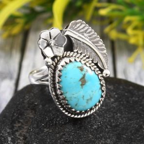 Arizona Turquoise Size US 8 925 Sterling Silver Ring (REXT35-17)