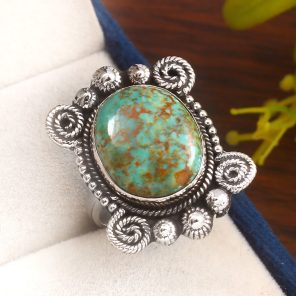 Kingman Turquoise Southwest Style Size US 7 925 Sterling Silver Ring (REXT24-4)