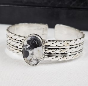 White Buffalo Turquoise 925 Sterling Silver Cuff Bangle (RS114-281)