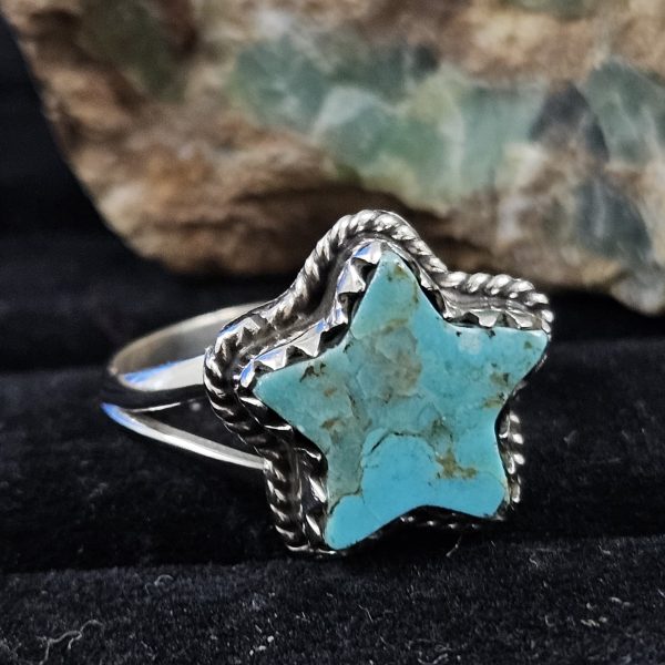 Star Mohave Turquoise 925 Sterling Silver Ring (REXT77-4)