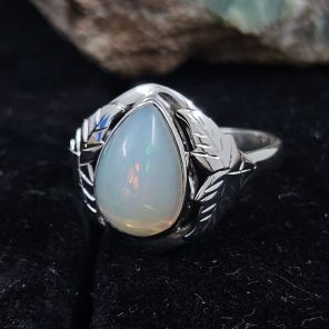 Opal 925 Sterling Silver Ring (REXT78-5)