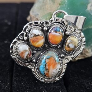 Spiny Oyster Turquoise Dog Paw 925 Sterling Silver Pendant (RS66-46)