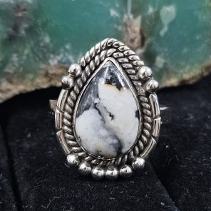 White Buffalo Turquoise 925 Sterling Silver Ring (REXT58-10)