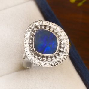 Australian Opal Size US 8 925 Sterling Silver Ring (REXT11-104)