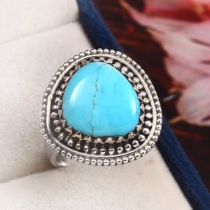 Arizona Turquoise Size US 8 925 Sterling Silver Ring (RS107-50)