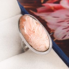 Pink Scolecite Size US 5 925 Sterling Silver Ring (REXT19-134)