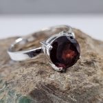 Garnet 925 Sterling Silver Ring (REXT56-151)