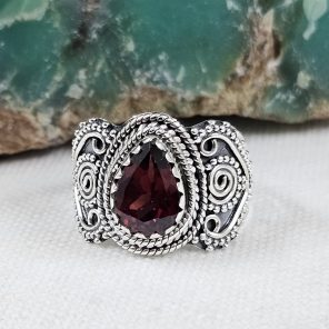 Garnet 925 Sterling Silver Ring (REXT56-153)