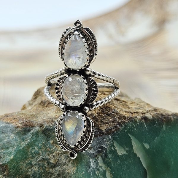 Rainbow Moonstone 925 Sterling Silver Ring (REXT6-2)