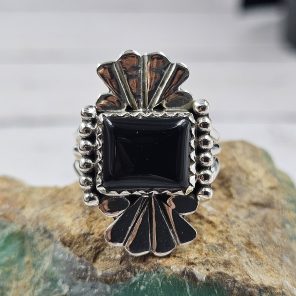 Black Onyx Southwest Style 925 Silver Ring (REXT39-20)