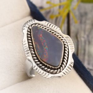 Australian Opal Size US 8 925 Sterling Silver Ring (RS111-324)