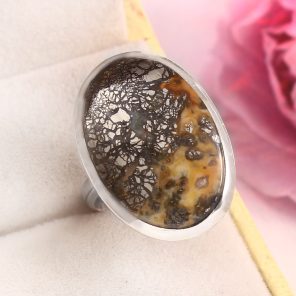 Indonesian Red Marcasite Size US 7 925 Sterling Silver Ring (RS64-109)