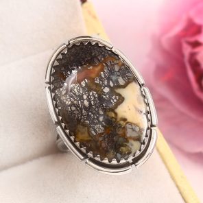 Indonesian Red Marcasite Size US 8 925 Sterling Silver Ring (RS64-17)