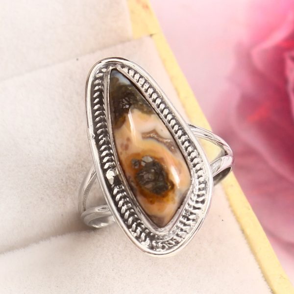 Indonesian Red Marcasite Size US 8 925 Sterling Silver Ring (RS64-51)