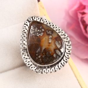 Indonesian Red Marcasite Size US 8 925 Sterling Silver Ring (RS64-52)