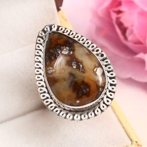 Indonesian Red Marcasite Size US 10 925 Sterling Silver Ring (RS64-70)