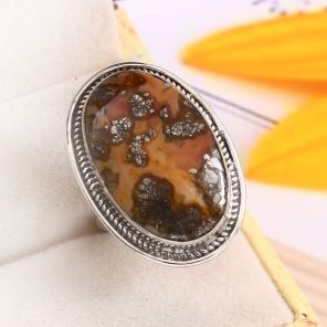 Indonesian Red Marcasite Size US 8 925 Sterling Silver Ring (RS64-55)