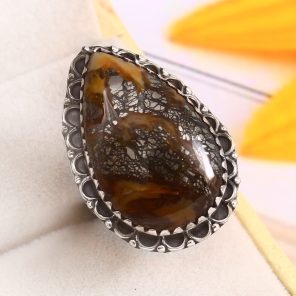 Indonesian Red Marcasite Size US 6 925 Sterling Silver Ring (RS64-35)