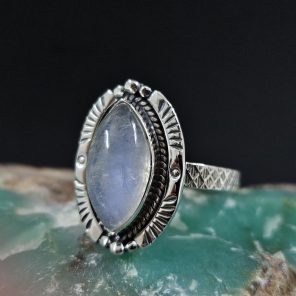 Rainbow Moonstone 925 Sterling Silver Ring (REXT65-18)