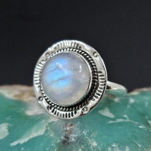 Rainbow Moonstone 925 Sterling Silver Ring (REXT65-17)
