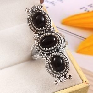 Black Onyx Size US 7 925 Sterling Silver Ring (REXT51-105)