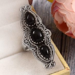 Black Onyx Size US 7 925 Sterling Silver Ring (REXT51-107)