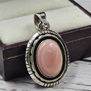 Pink Queen Conch 1.25" 925 Sterling Silver Pendant (REXT4-20)