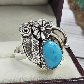 Arizona Turquoise 925 Sterling Silver Ring (REXT46-132)