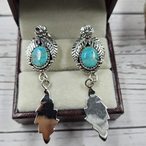 Mohave Turquoise 925 Sterling Silver Southwest Stud Earring (REXT29-227)