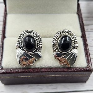 Black Onyx 925 Sterling Silver Southwest Stud Earring (REXT29-243)