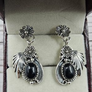 Black Onyx 925 Sterling Silver Southwest Stud Earring (REXT29-255)