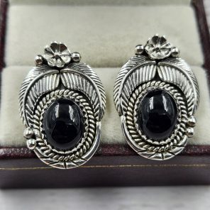 Black Onyx 925 Sterling Silver Southwest Stud Earring (REXT29-263)