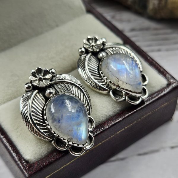 Rainbow Moonstone 925 Sterling Silver Southwest Stud Earring (REXT29-279) - Image 2