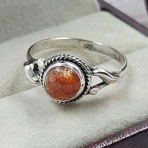 Sunstone 925 Sterling Silver Ring (REXT27-31)