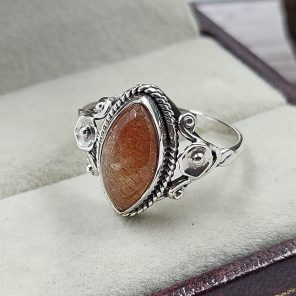 Sunstone 925 Sterling Silver Ring (REXT27-27)
