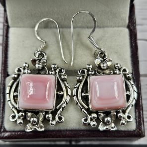 Pink Queen Conch Shell Southwest Style 925 Sterling Silver Earring (RS17-319)