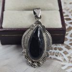 Black Onyx 1.5â€³ 925 Silver Pendant (REXT50-76)