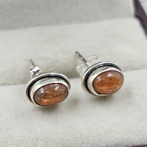 Sunstone 925 Sterling Silver Stud Earring (RS10-276)